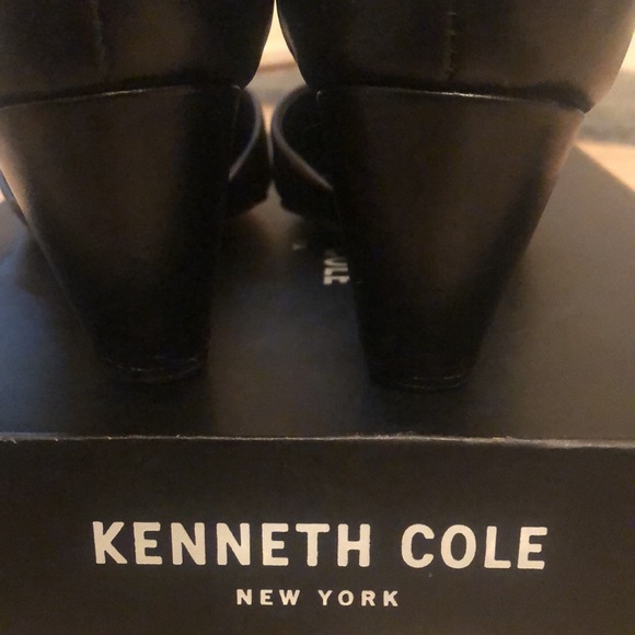Kenneth Cole New York “Emery” black leather heels with ankle strap - Size 7 - Picture 4 of 7